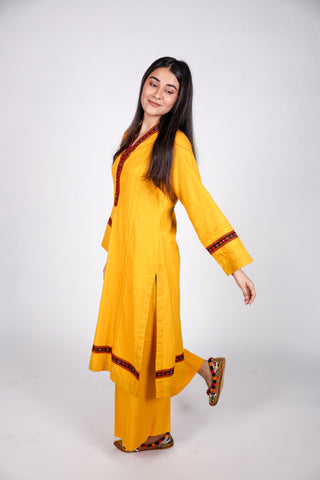 HANDLOOM SUSSI STITCHED 2-PIECE KURTI & TROUSER