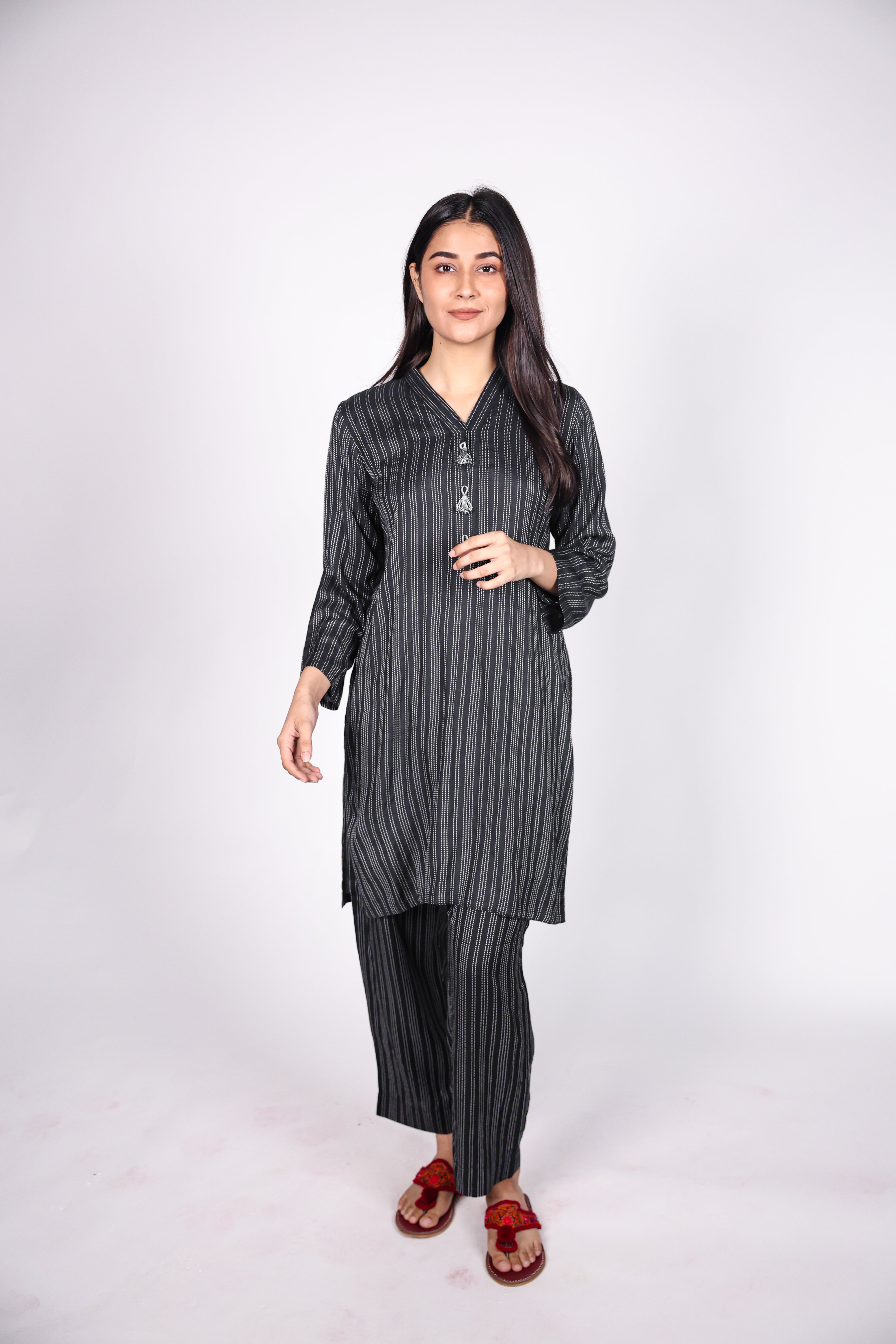 HANDLOOM SUSSI STITCHED 2-PIECE KURTI AND TROUSER