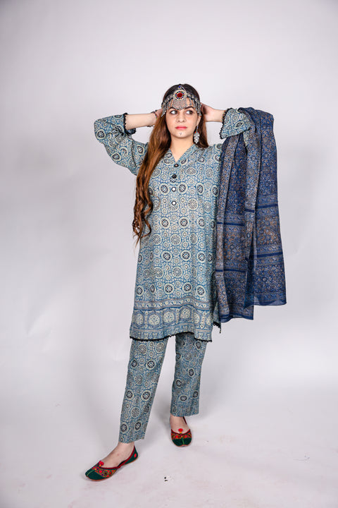 AJRAK PRINTED FABRIC STITCHED 02 PIECE SHIRT & TROUSER.