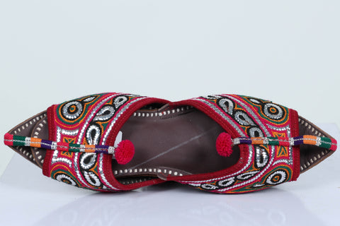 Vibrant Ethnic Embroidered Chappal