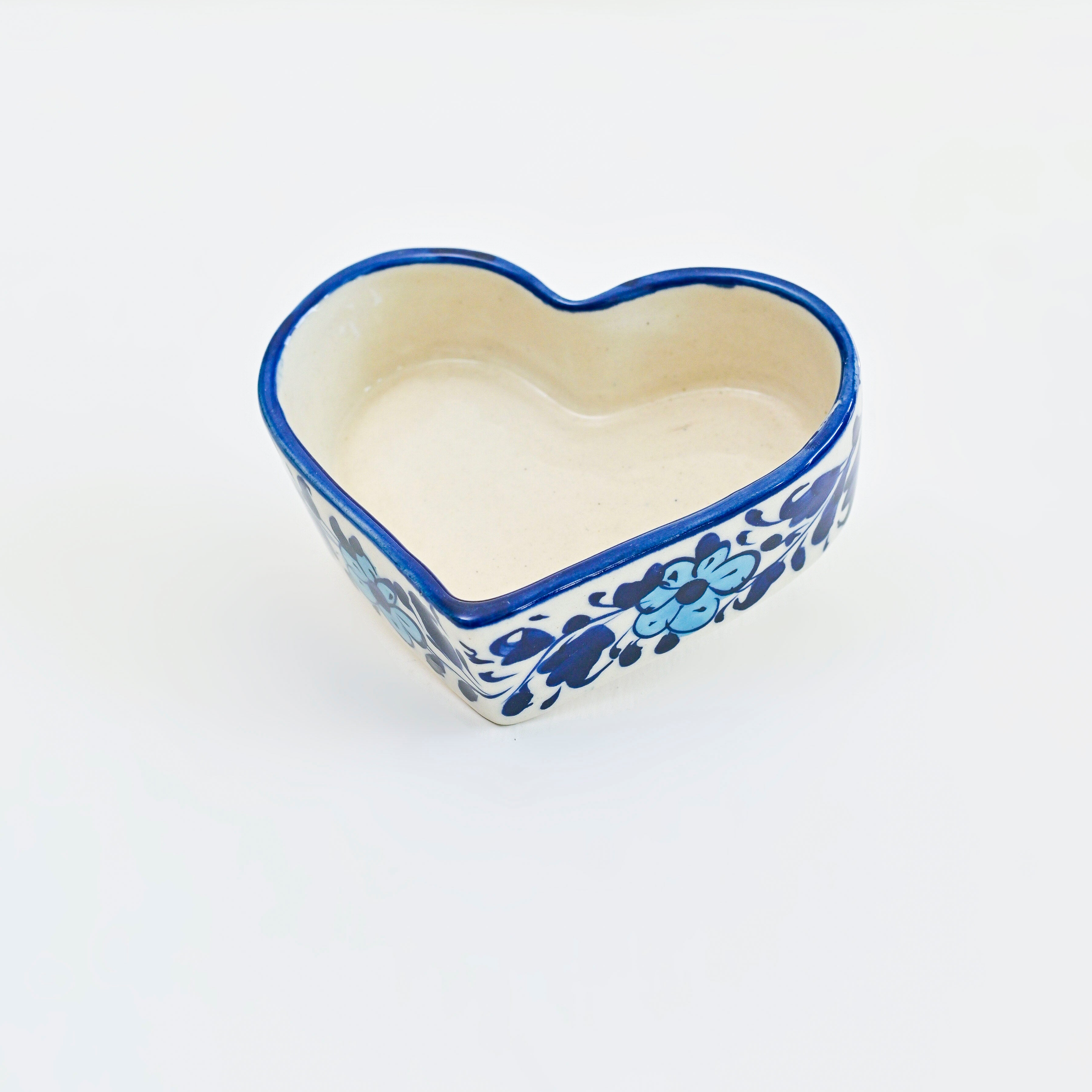 ASHTRAY HEART SHAPE