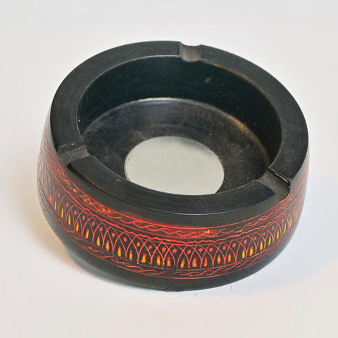 SMOKING WOODEN ASHTRAY ART BY NAQSHI