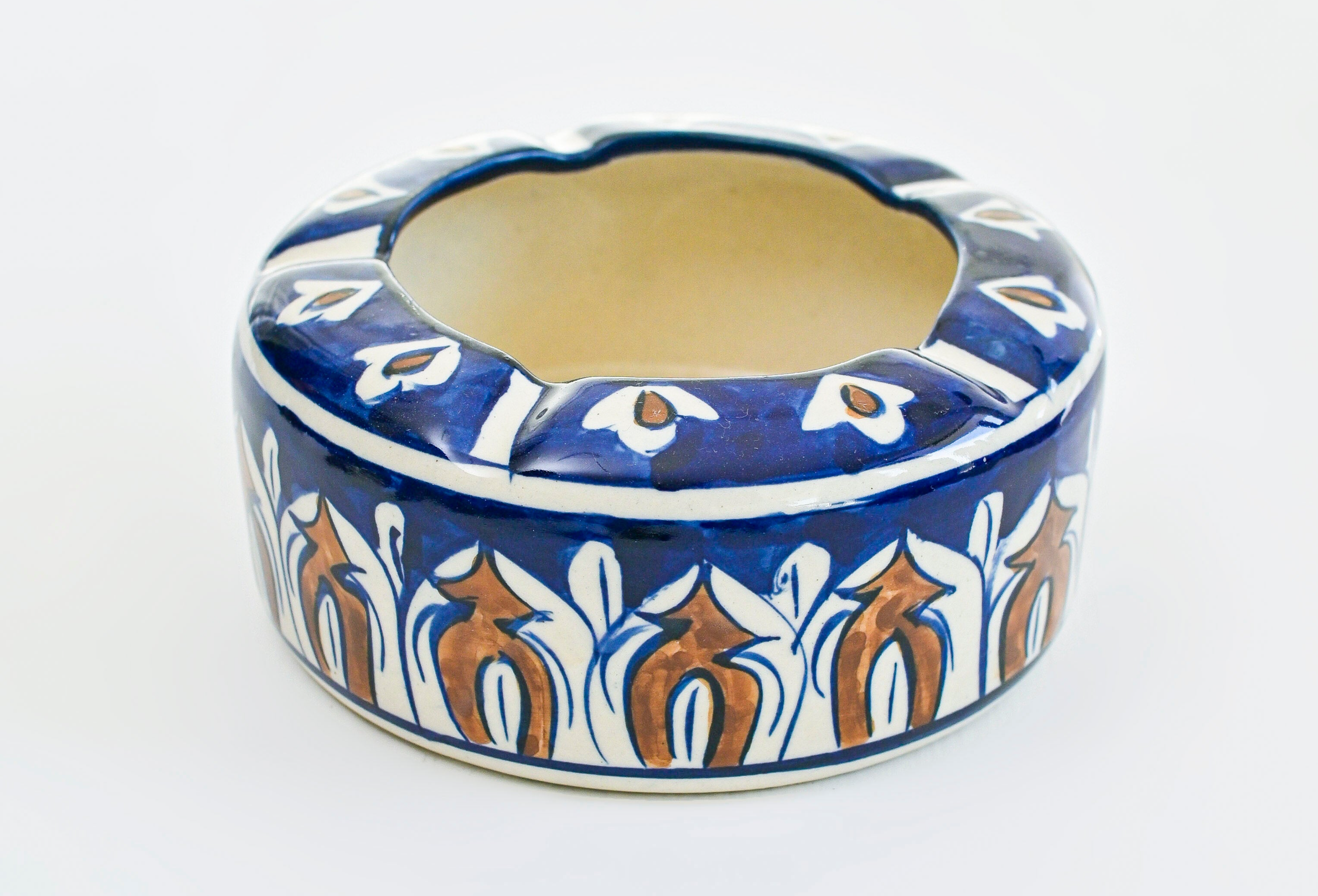 ASHTRAY ROUND SHAPE